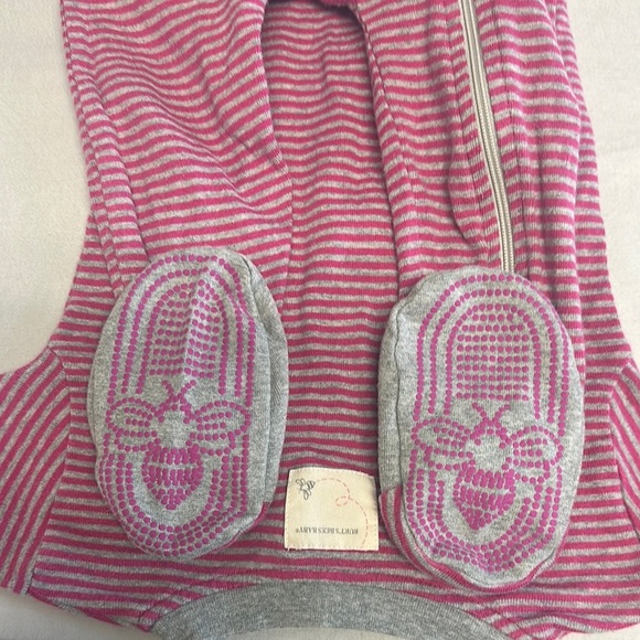 Burt's Bees Baby - Pink and Gray Footies Organic Cotton One Piece - Picture 5 of 5